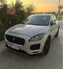 جاكوار إي- بيس